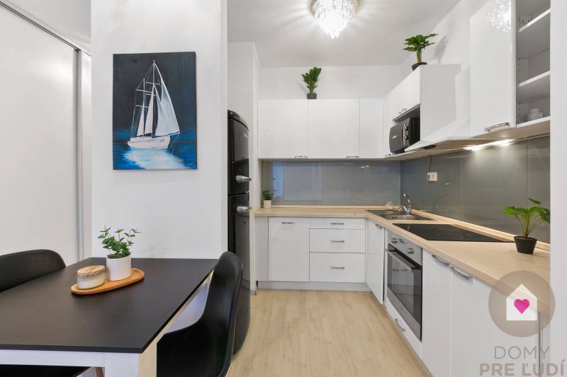 3-room apartment with terrace for sale – Petržalka (Slnečnice, Viladom