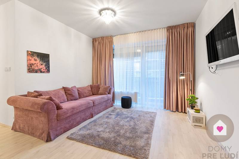 3-room apartment with terrace for sale – Petržalka (Slnečnice, Viladom