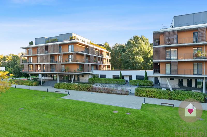 3-room apartment with terrace for sale – Petržalka (Slnečnice, Viladom