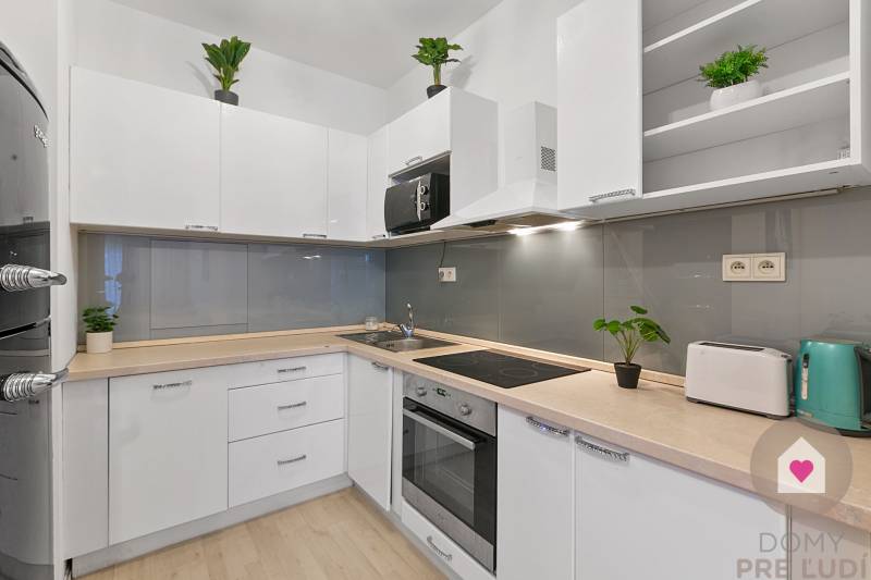 3-room apartment with terrace for sale – Petržalka (Slnečnice, Viladom
