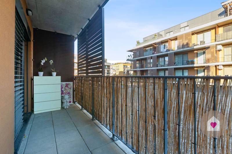 3-room apartment with terrace for sale – Petržalka (Slnečnice, Viladom