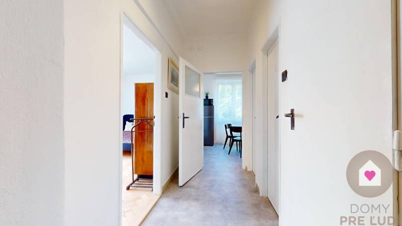 BA/NOVÉ MESTO - Rent a large 2-room apartment in a brick building
