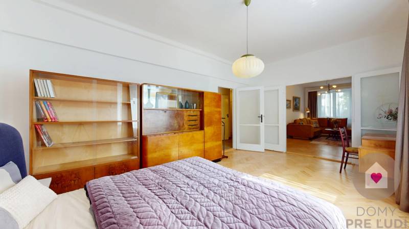 BA/NOVÉ MESTO - Rent a large 2-room apartment in a brick building