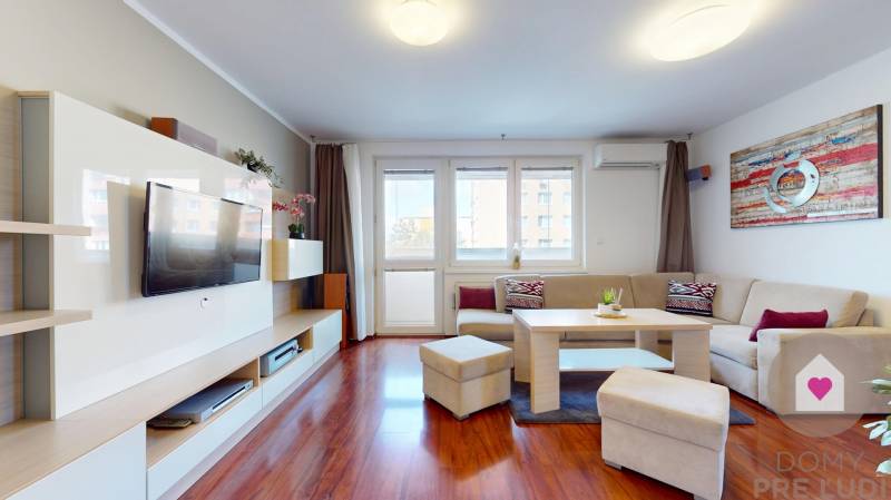 Sale One bedroom apartment, One bedroom apartment, Humenské nám., Brat
