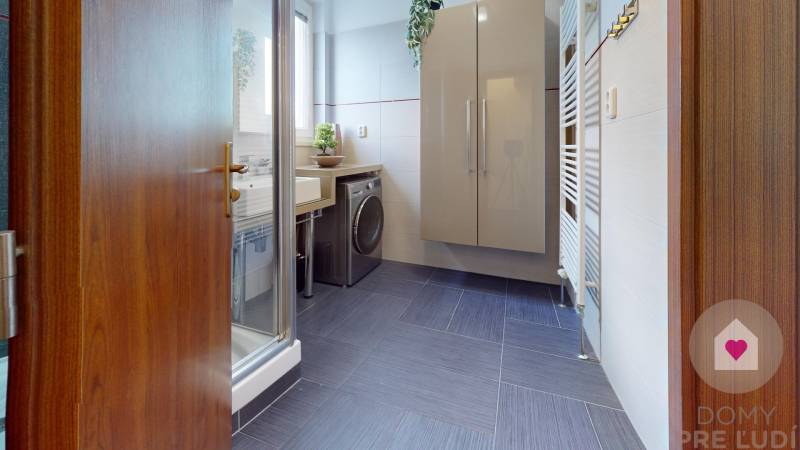 Sale One bedroom apartment, One bedroom apartment, Humenské nám., Brat