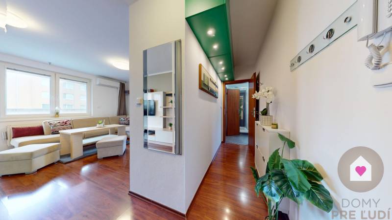Sale One bedroom apartment, One bedroom apartment, Humenské nám., Brat