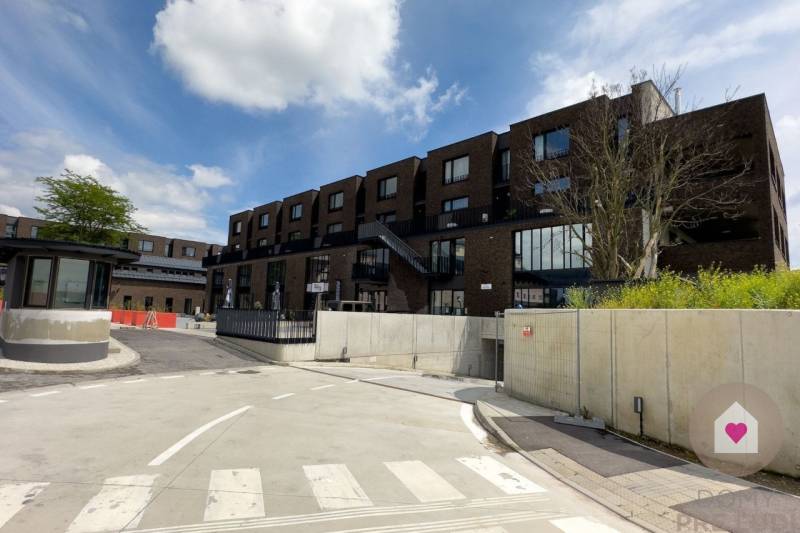 Rent Garage, Garage, Námestie pri sýpke 5, Bratislava - Jarovce, Slova