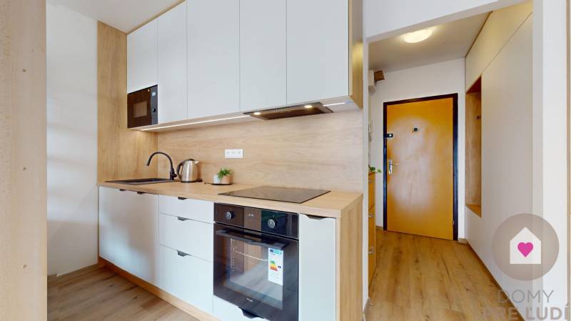 BA/PETRŽALKA-Renovated 2-room apartment for rent with 2 balconies 