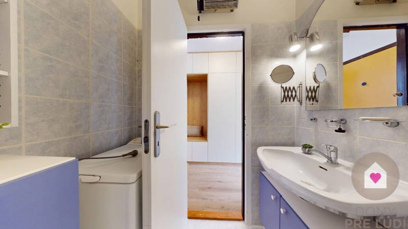 BA/PETRŽALKA-Renovated 2-room apartment for rent with 2 balconies 