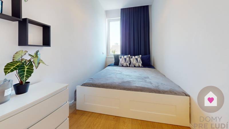 BA/RUŽINOV-Renovated 2 bedroom apartment for rent with a balcony 