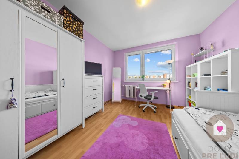 Sale Three bedroom apartment, Three bedroom apartment, Hornádska, Brat