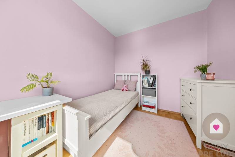 Sale Three bedroom apartment, Three bedroom apartment, Hornádska, Brat