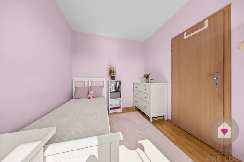 Sale Three bedroom apartment, Three bedroom apartment, Hornádska, Brat