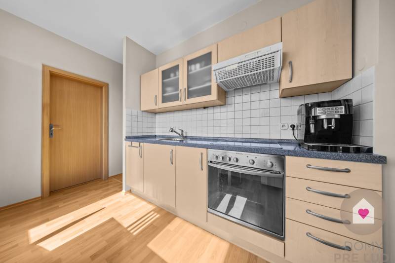 Sale Three bedroom apartment, Three bedroom apartment, Hornádska, Brat