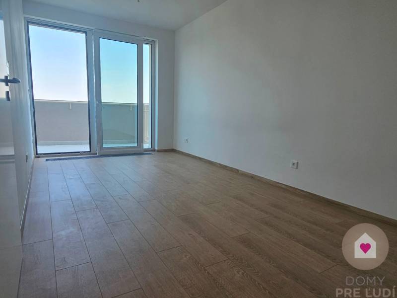 Sale One bedroom apartment, One bedroom apartment, Dukelská, Senec, Sl