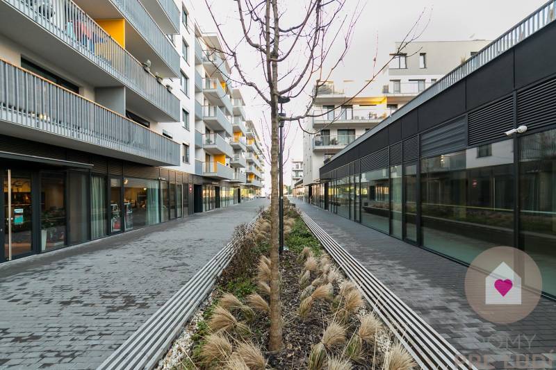 NIVY/JARABINKY - commercial space on the pedestrian zone for rent