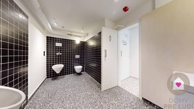 BA/NIVY - Multifunctional commercial premises at a busy address