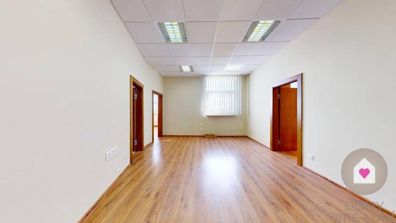 Rent Three bedroom apartment, Three bedroom apartment, Vajnorská, Brat