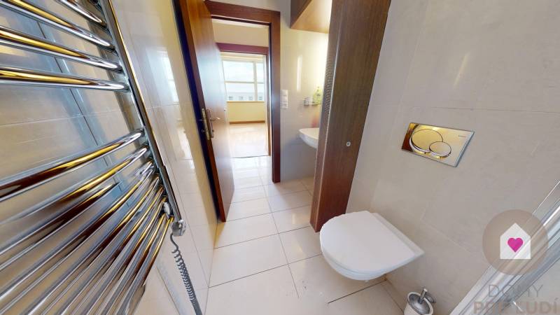 Rent Three bedroom apartment, Three bedroom apartment, Vajnorská, Brat