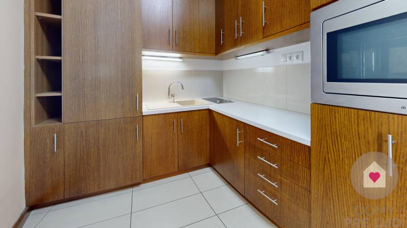 Rent Three bedroom apartment, Three bedroom apartment, Vajnorská, Brat