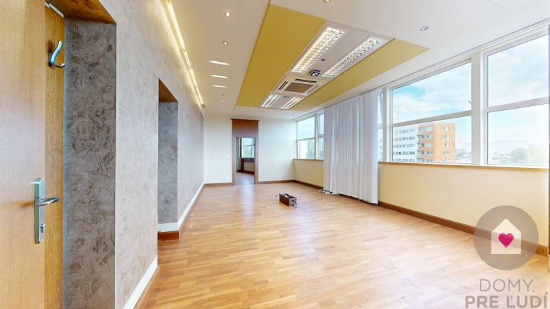 Rent Three bedroom apartment, Three bedroom apartment, Vajnorská, Brat