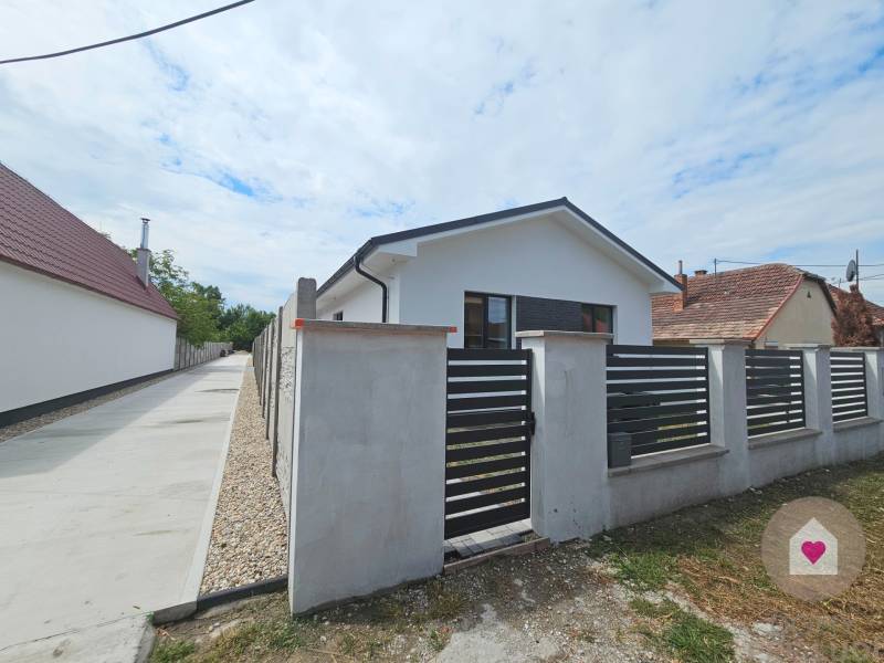 Sale Family house, Family house, Mičurínska, Dunajská Streda, Slovakia