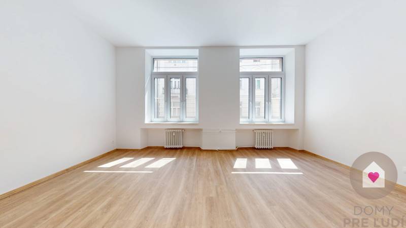 Sale Three bedroom apartment, Three bedroom apartment, Gunduličova, Br