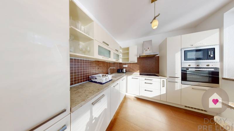 Rent Two bedroom apartment, Two bedroom apartment, Ľadová, Bratislava