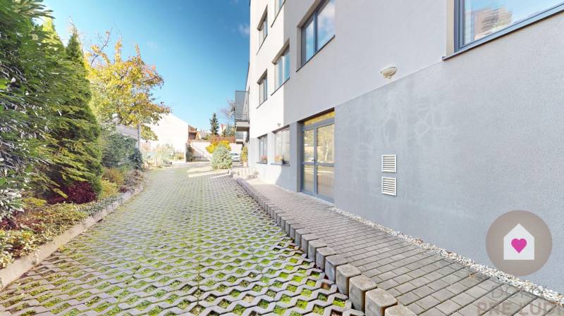 Rent Two bedroom apartment, Two bedroom apartment, Ľadová, Bratislava