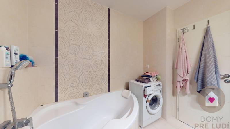 Rent Two bedroom apartment, Two bedroom apartment, Ľadová, Bratislava