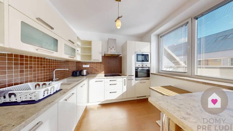 Rent Two bedroom apartment, Two bedroom apartment, Ľadová, Bratislava