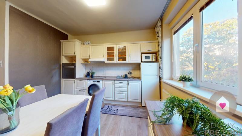 BA/OLD TOWN - Rent a fully furnished 2-room apartment with 2 balconies