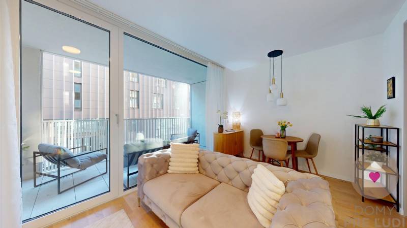 BA I/VYDRICA-Renting a large 1-room apartment with a spacious balcony