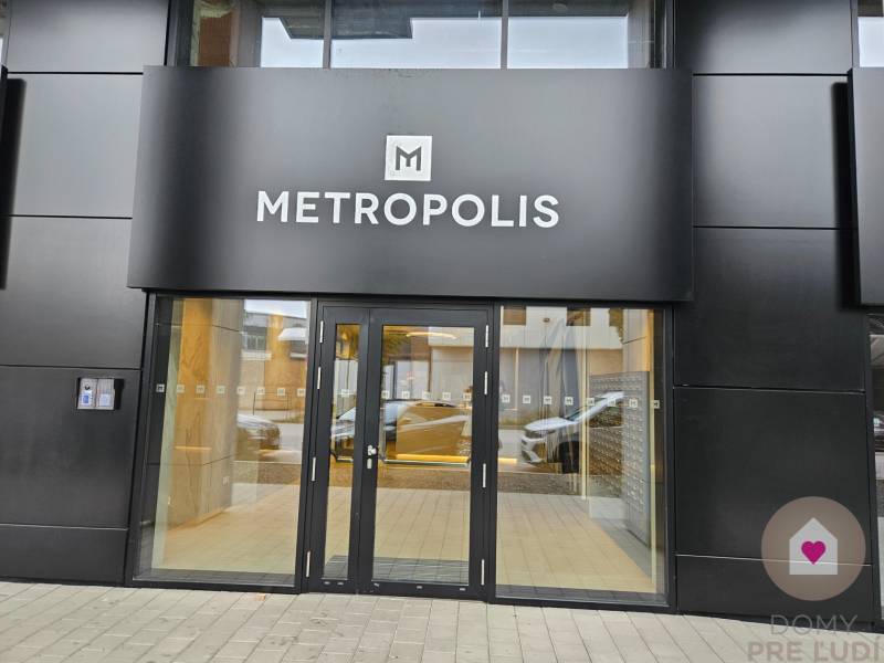 Sale Garage, Garage, Bottova, Bratislava - Staré Mesto, Slovakia