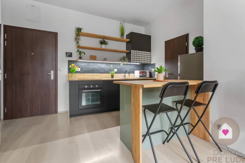 BA/PETRŽALKA-Rent 2 bedroom apartment with loggia in new building