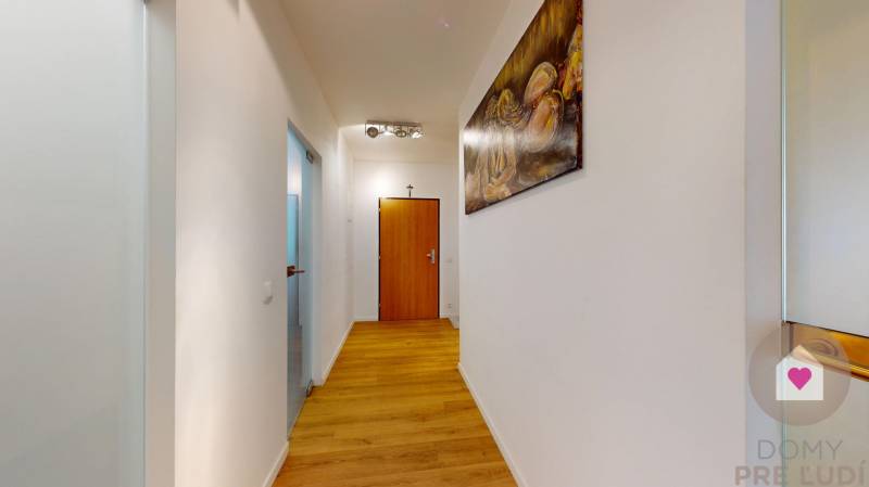 BA/Koliba- Sale of a large modern apartment with a terrace and parking