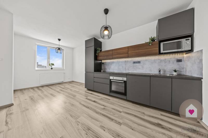 BA/POD.BISKUPICE-Sale of a large 3-room apartment in a new building