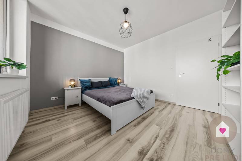 BA/POD.BISKUPICE-Sale of a large 3-room apartment in a new building