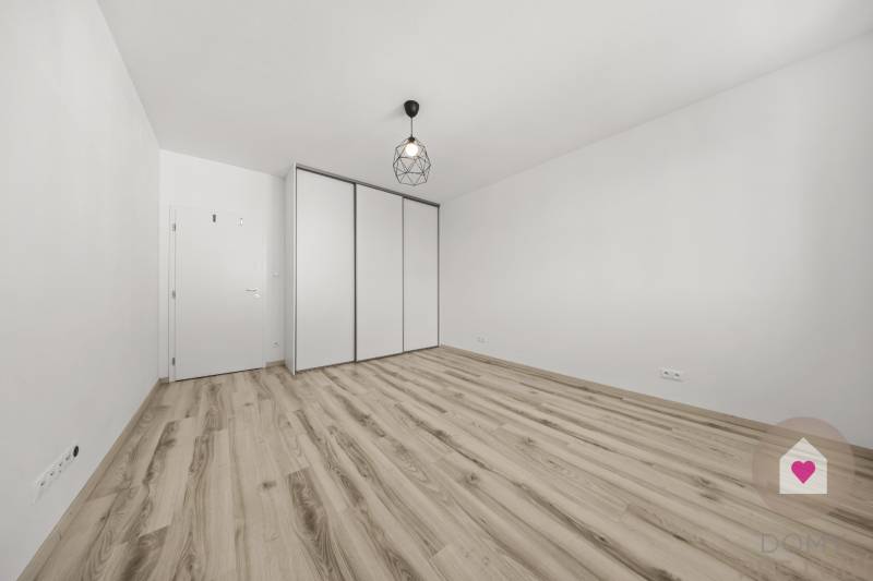 BA/POD.BISKUPICE-Sale of a large 3-room apartment in a new building