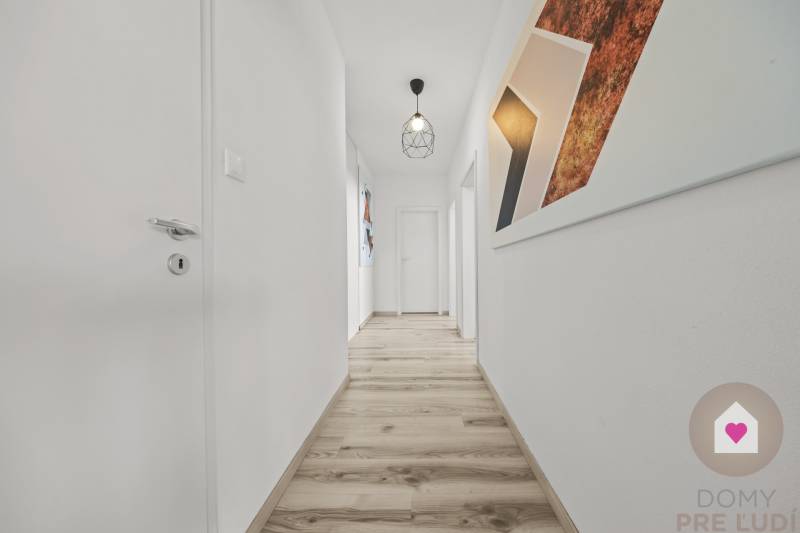 BA/POD.BISKUPICE-Sale of a large 3-room apartment in a new building