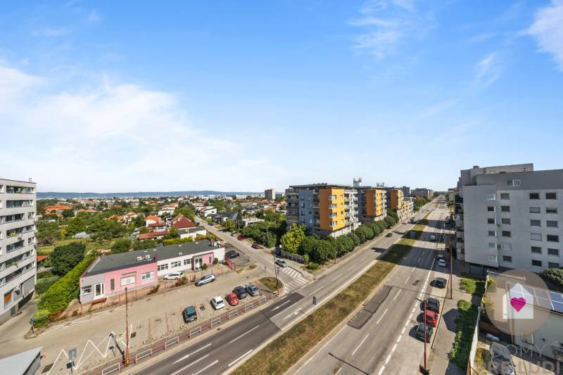 BA/POD.BISKUPICE-Sale of a large 3-room apartment in a new building