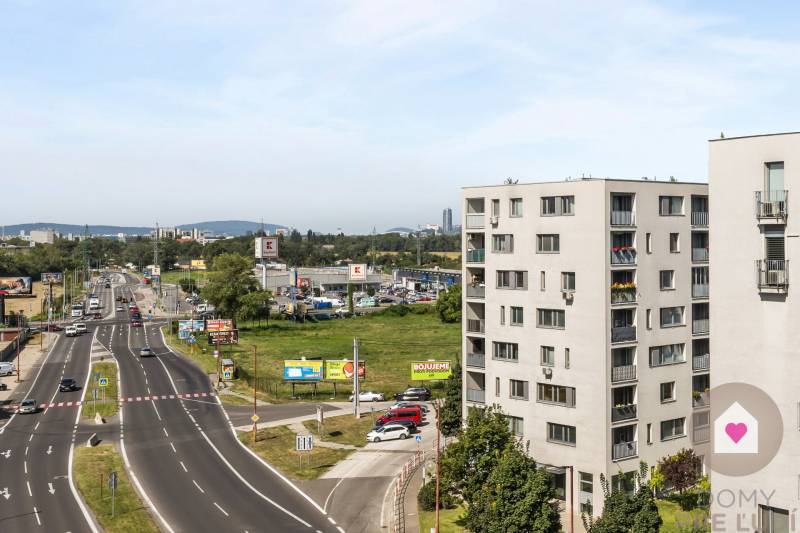 BA/POD.BISKUPICE-Sale of a large 3-room apartment in a new building