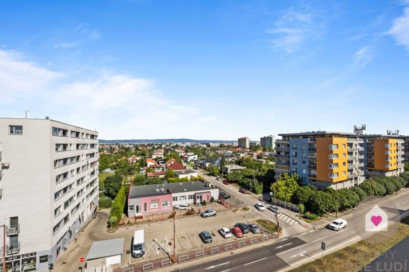 BA/POD.BISKUPICE-Sale of a large 3-room apartment in a new building