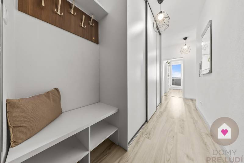 BA/POD.BISKUPICE-Sale of a large 3-room apartment in a new building