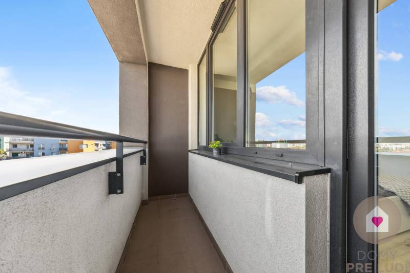 BA/POD.BISKUPICE-Sale of a large 3-room apartment in a new building