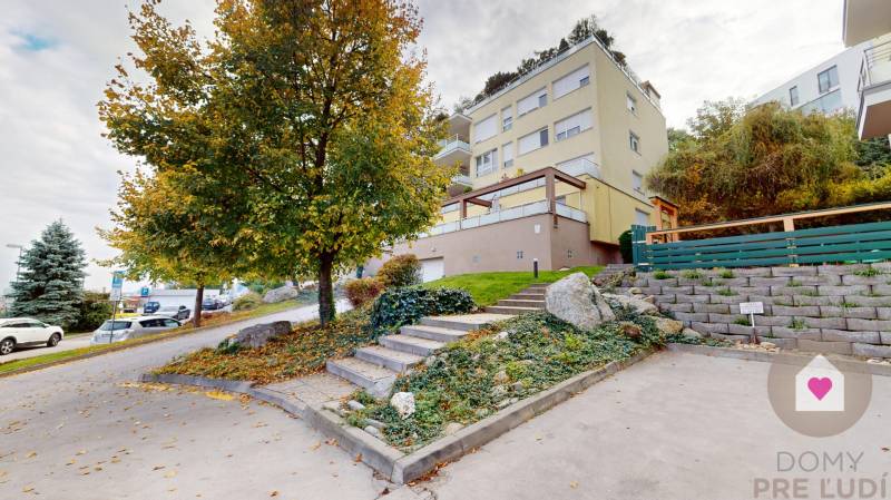 BA/Koliba- Sale of a large modern apartment with a terrace and parking