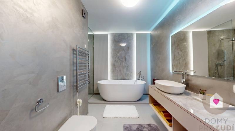 BA/Koliba- Sale of a large modern apartment with a terrace and parking