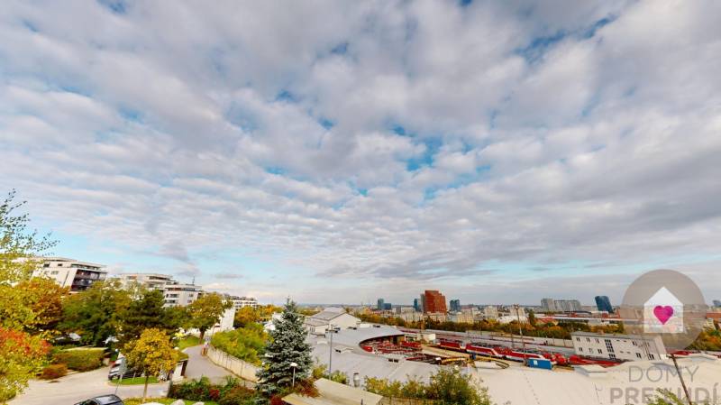 BA/Koliba- Sale of a large modern apartment with a terrace and parking