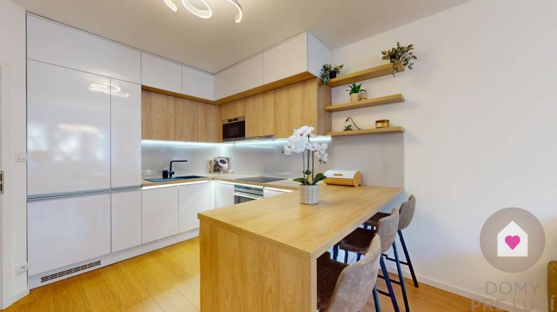 BA/RUŽINOV-Long-term rental of a 2-room apartment with parking space