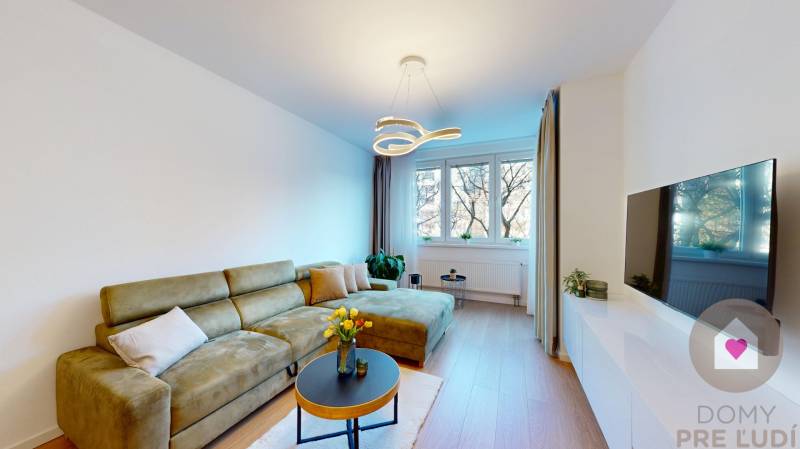 BA/RUŽINOV-Long-term rental of a 2-room apartment with parking space